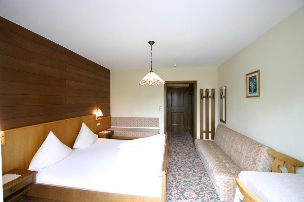 Fruehstueckshotel Margret Μάουραχ Εξωτερικό φωτογραφία