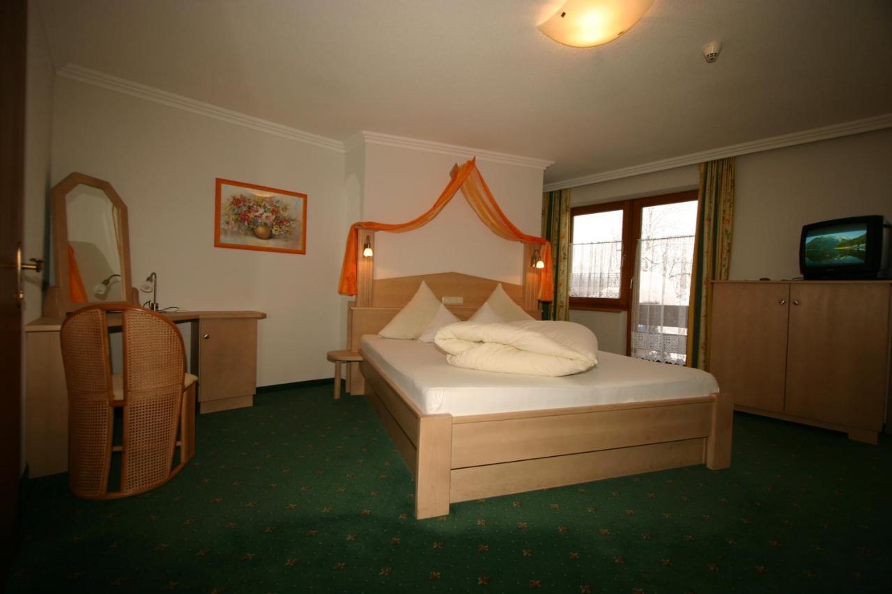 Fruehstueckshotel Margret Μάουραχ Δωμάτιο φωτογραφία